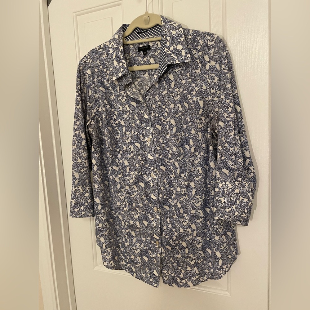 Talbots 14W cotton button down shirt. White with navy blue paisley pattern